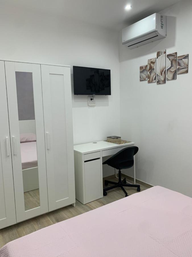 Bed and Breakfast Maryam23 Syracuse Екстер'єр фото