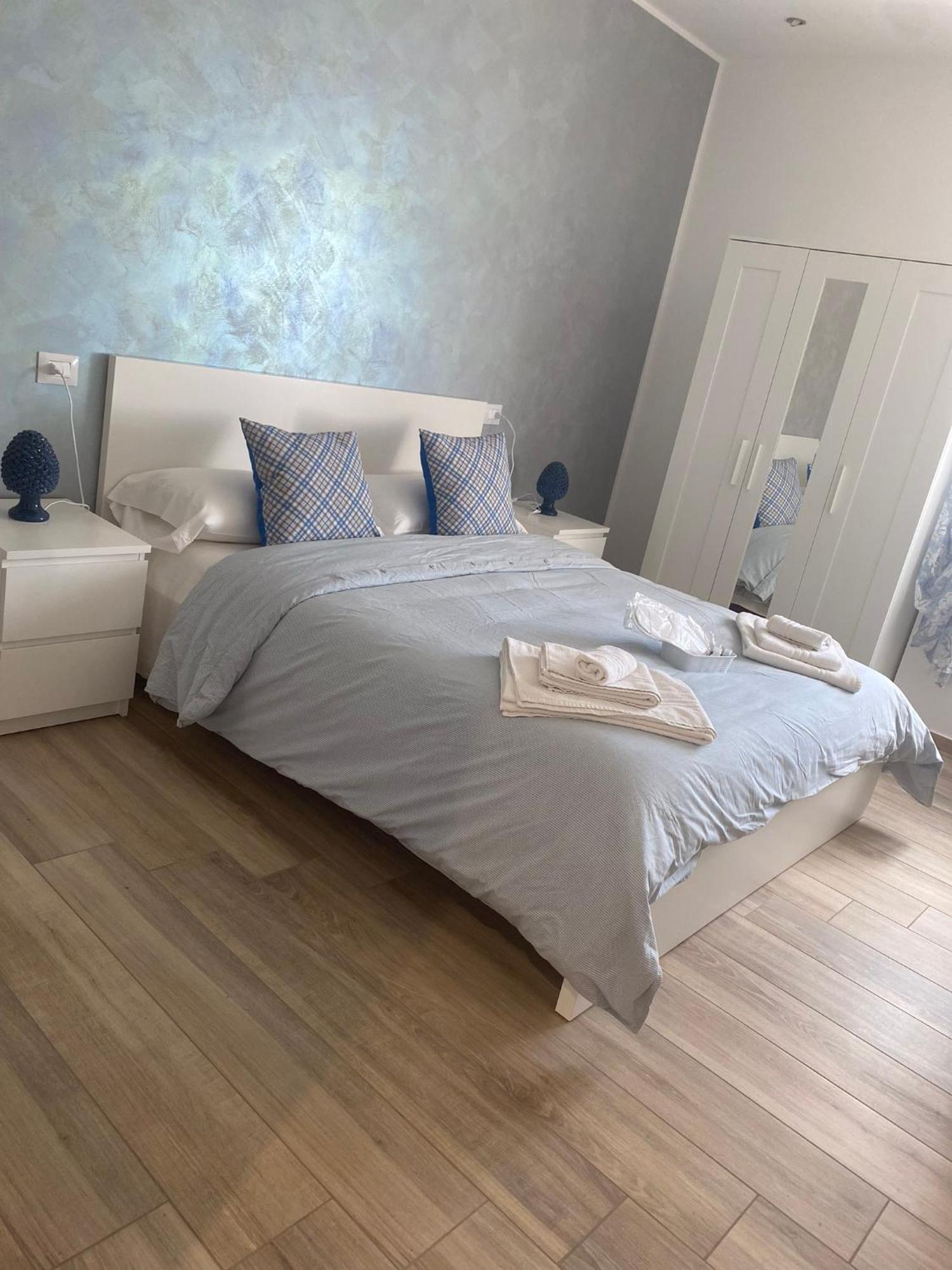 Bed and Breakfast Maryam23 Syracuse Екстер'єр фото