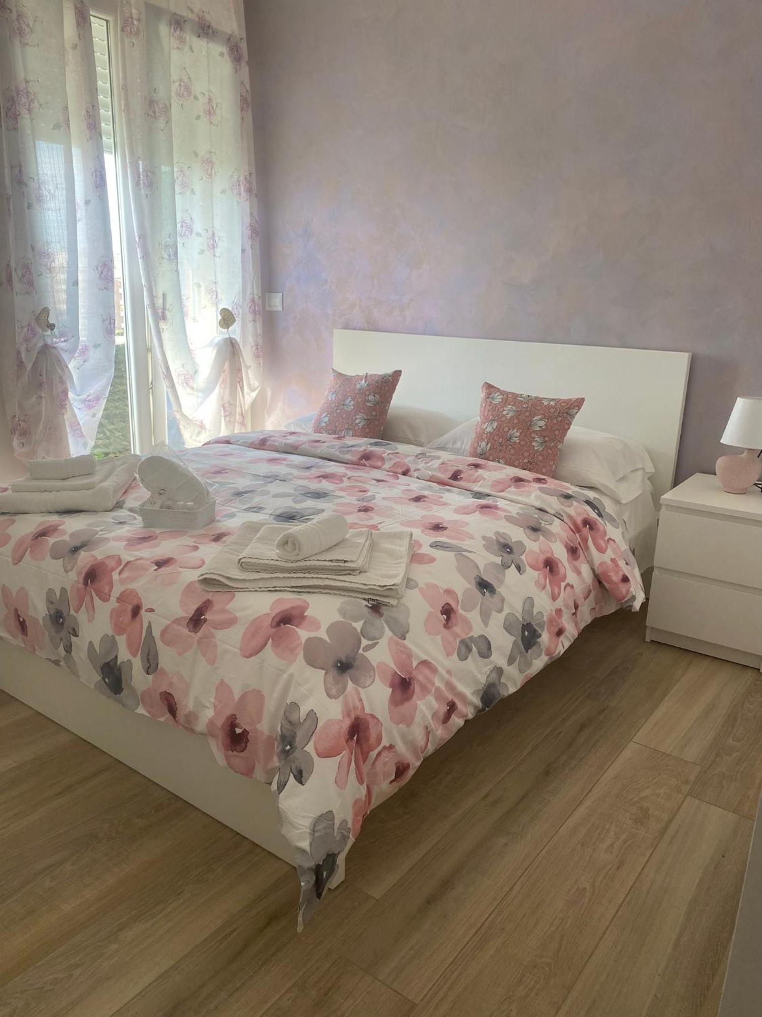 Bed and Breakfast Maryam23 Syracuse Екстер'єр фото
